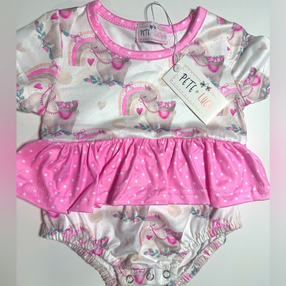 Pete + Lucy Lucky Llama romper Size 3-6 Months